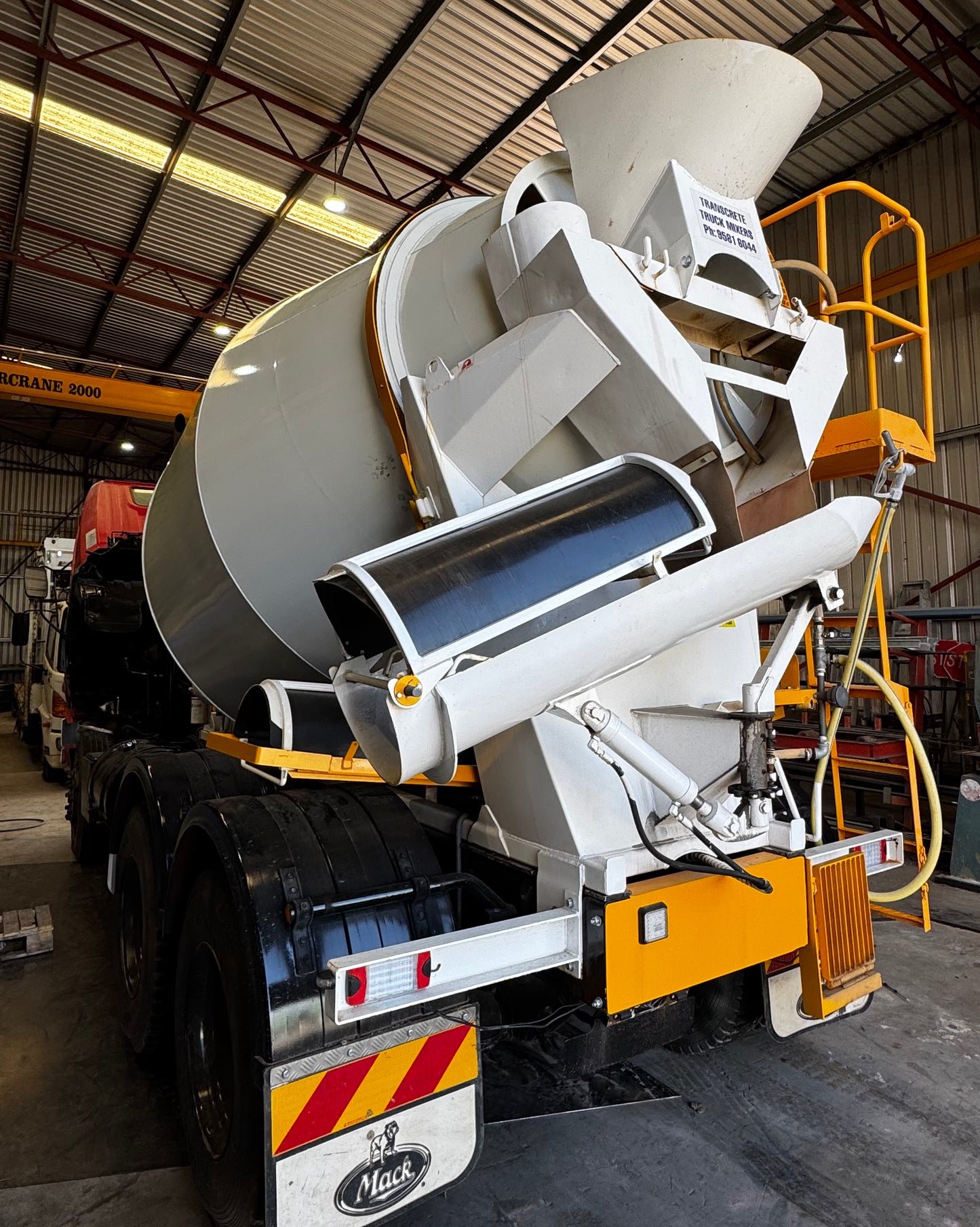 Transcrete Mixer Bowl & Agitator